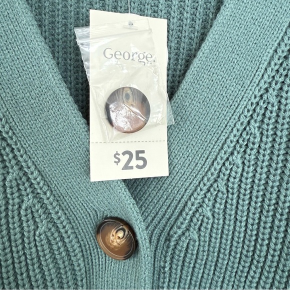 GEORGE | V-neck cable knit cardigan - Picture 3 of 8